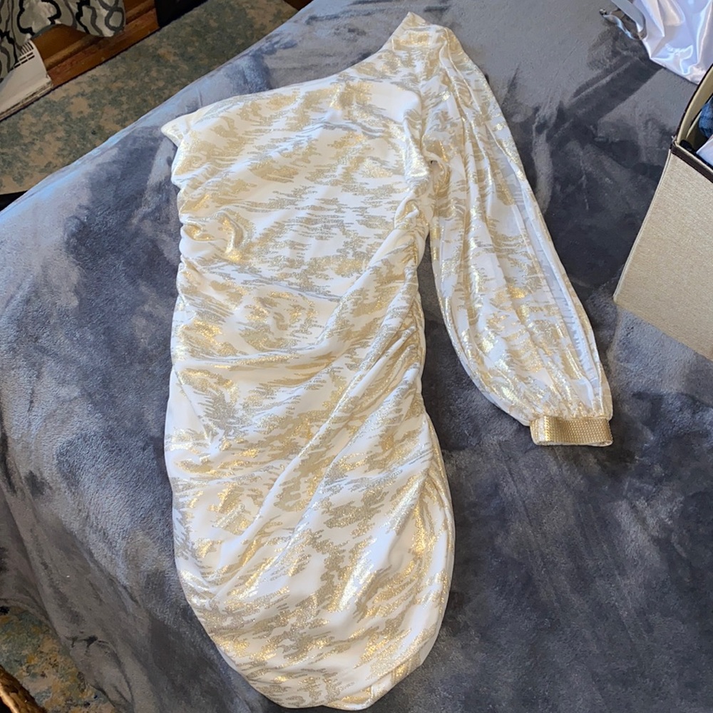 TeezeMe White/Gold Cocktail Dress One Shoulder